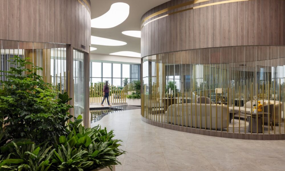 The Art of Maintaining Pristine Commercial Spaces